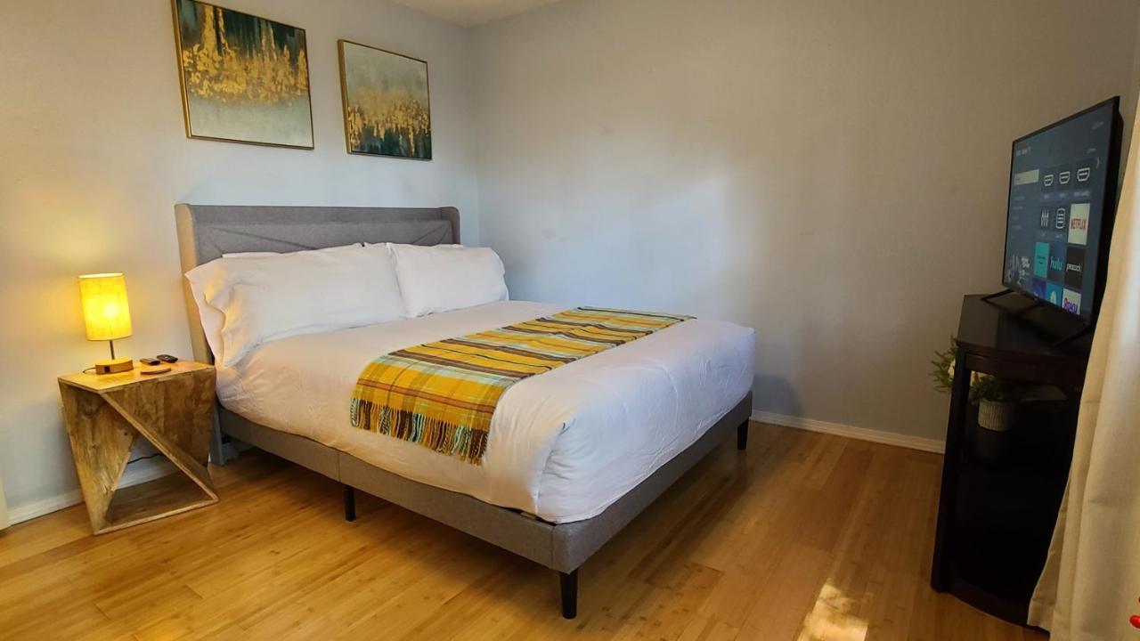 Centrally Located In Rogers And Bentonville! -Private Rooms Luaran gambar
