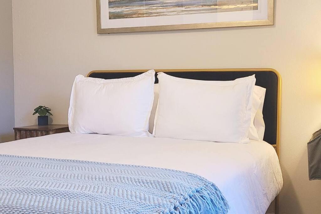 Centrally Located In Rogers And Bentonville! -Private Rooms Luaran gambar